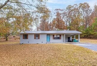 307 Sesame St, Walhalla, SC 29691