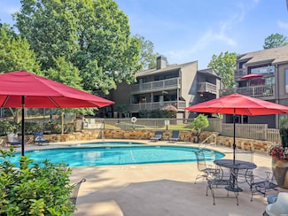 200 Hamilton Oaks Dr Unit J1, Hot Springs, AR 71913