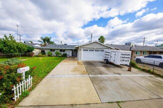 6913 Forman Way, Sacramento, CA 95828