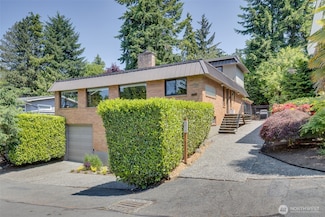 8814 Earl Ave NW, Seattle, WA 98117