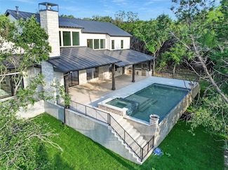 236 Riverfront Dr, New Braunfels, TX 78132