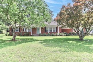 158 Jane Sowers Rd, Statesville, NC 28625