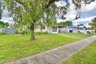 310 N 69th Way, Hollywood, FL 33024
