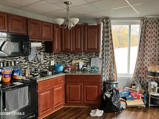 523 S Market St, Shamokin, PA 17872