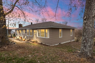 401 Se Hwy W, Stockton, MO 65785