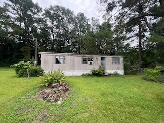 90 Ginger Ln, Thomasville, GA 31757