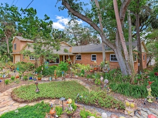402 S Barbara Ln, Tampa, FL 33609