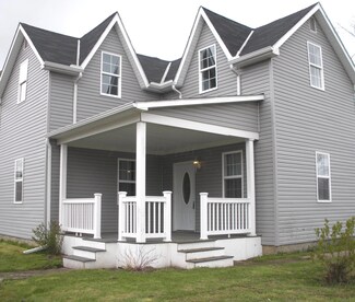 102 W Front St, New Holland, OH 43145
