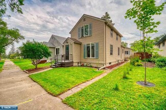 1009 14th St N, Virginia, MN 55792