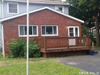 131 Hinsdale Rd, Syracuse, NY 13211