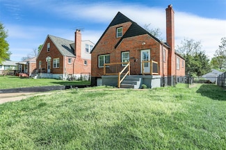 6570 Corbitt Ave, Saint Louis, MO 63130