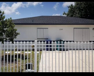 2285 NW 91st St, Miami, FL 33147
