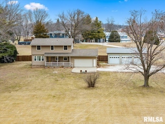 310 S 2nd St, London Mills, IL 61544