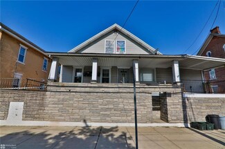 124 N Main St, Coopersburg, PA 18036
