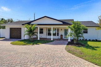 530 Kingbird Cir, Delray Beach, FL 33444