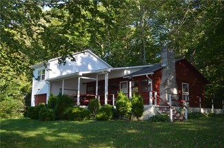 548 Lake Shore Rd, Friedens, PA 15541