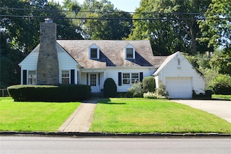 25 Hathaway Rd, Bronxville, NY 10708