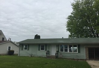 3305 Silverbrook Ave, La Porte, IN 46350