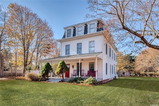 107 Jessup Ave, Quogue, NY 11959