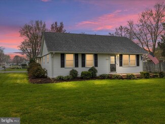 29321 Greenfield Ave, Trappe, MD 21673