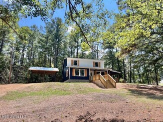 122 Country Estates Rd, Florence, MS 39073
