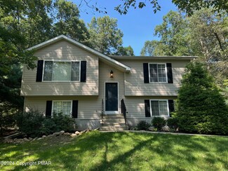4194 Forest Dr, Kunkletown, PA 18058