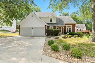 9704 N Flora Ave, Kansas City, MO 64155