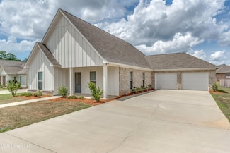 867 Long Leaf Cir, Brandon, MS 39042