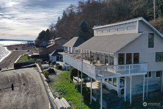 7365 Mikes Fishing Place, Clinton, WA 98236