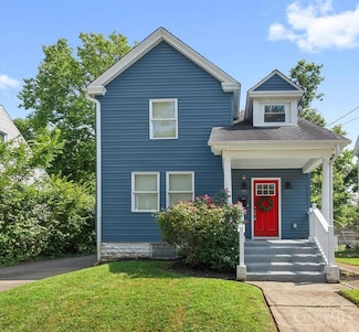 6325 Desmond St, Cincinnati, OH 45227