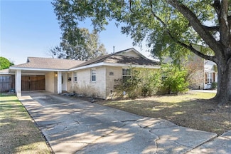 2109 James Dr, Marrero, LA 70072
