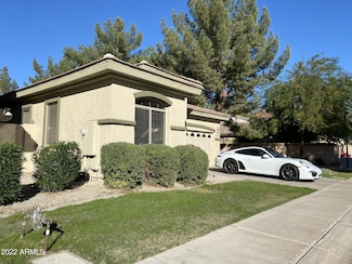 2042 W Periwinkle Way, Chandler, AZ 85248