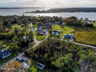 247 Polly Hill Rd, Marshallberg, NC 28553