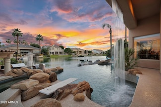 633 W Aster Ct, Chandler, AZ 85248