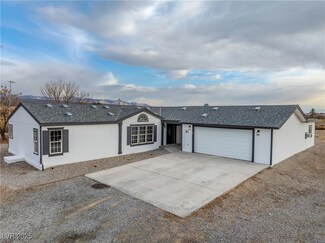 81 E Harris Farm Rd, Pahrump, NV 89060