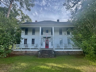 530 6th St, Cairo, GA 39828