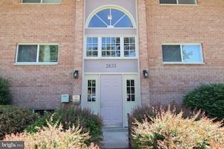 2833 Kalmia Lee Ct Unit B-302, Falls Church, VA 22042