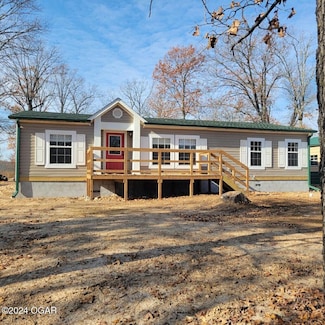 7242 Angus Dr, Seneca, MO 64865