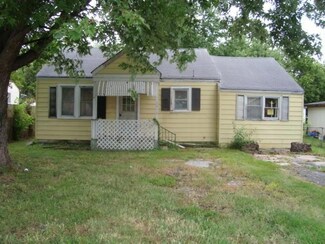 1516 N Lexington Ave, Springfield, MO 65802