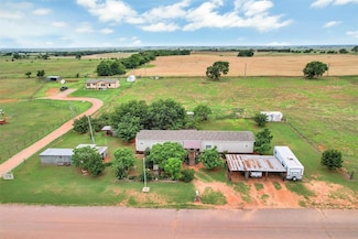 11221 1928 Rd, Sayre, OK 73662