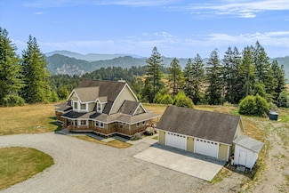 1150 Dinsmore Ranch Rd, Rio Dell, CA 95562