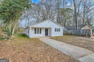 909 Davis St, Monroe, GA 30655