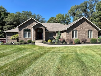 1345 S Oakridge Ln, Crawfordsville, IN 47933