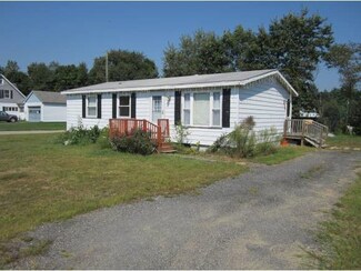 32 Butler Ave, Hinsdale, NH 03451
