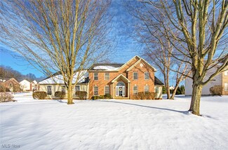 489 Weston Ct, Copley, OH 44321