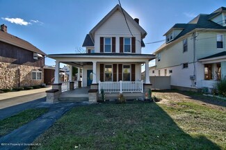 628 E Market St, Scranton, PA 18509