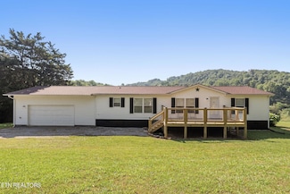 720 Peach Orchard Rd, Andersonville, TN 37705