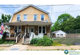 2463 Hillside Ave, Easton, PA 18042