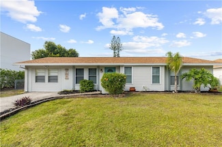 28232 Mango Dr, Bonita Springs, FL 34134