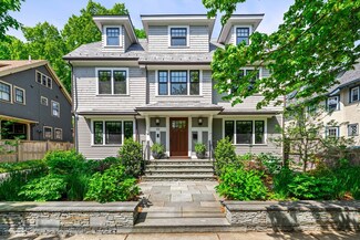 53 Crowninshield Rd, Brookline, MA 02446